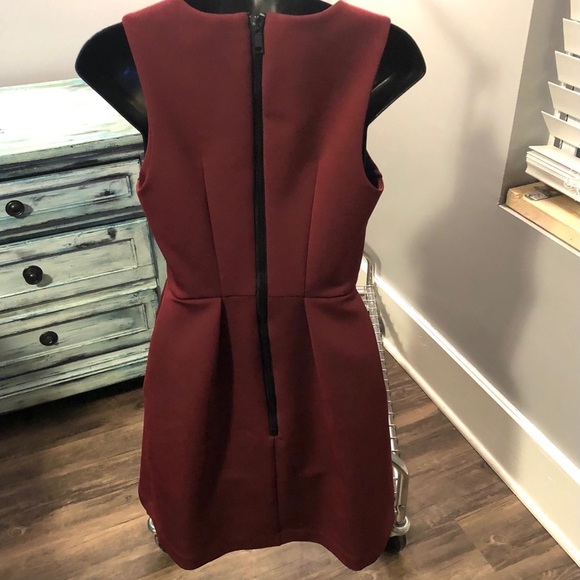 TOPSHOP Skater Dress Black Zipper - Bordeaux - Picture 3 of 8